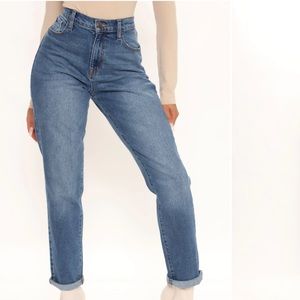 NWT High waisted mom jeans